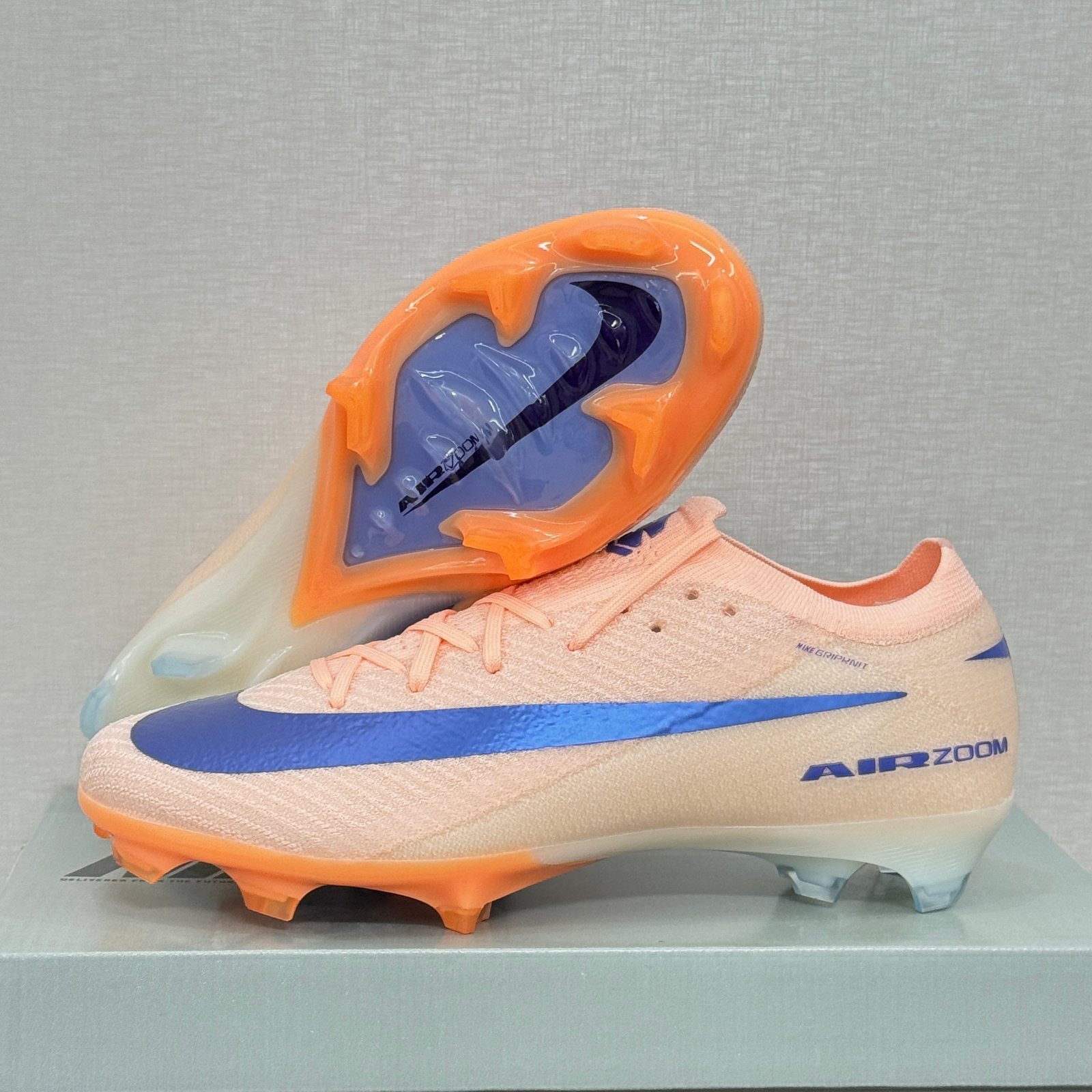 (بيج قط ) NIKE ZOOM