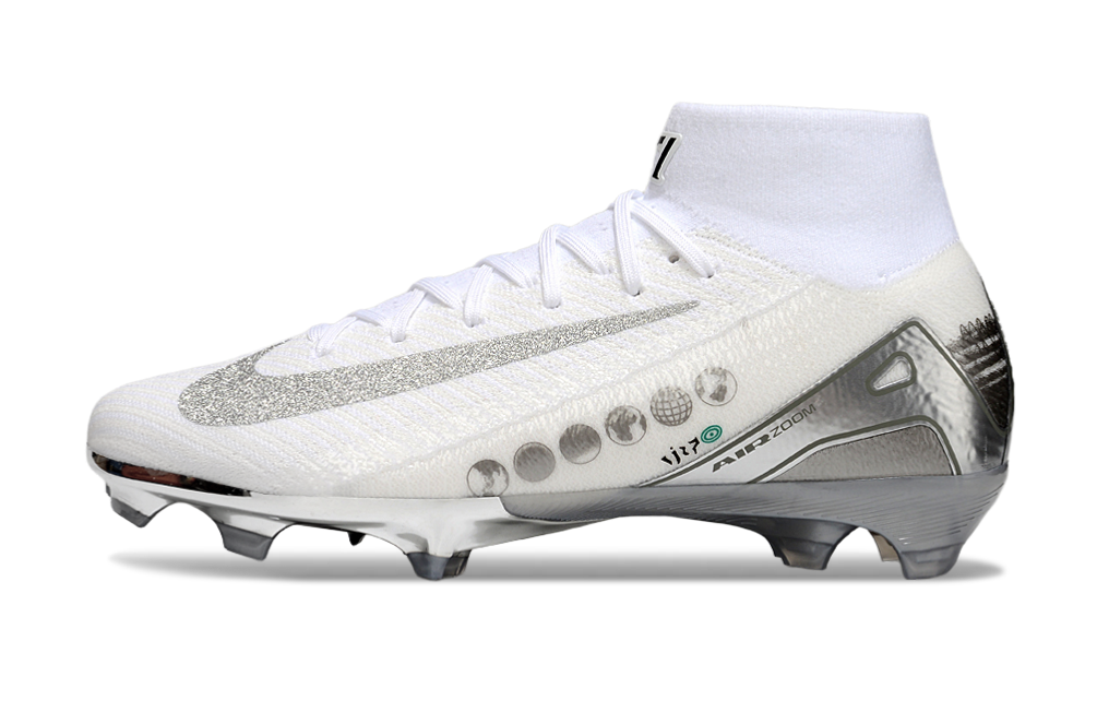 (ابيض في سلفر ) NIKE ZOOM
