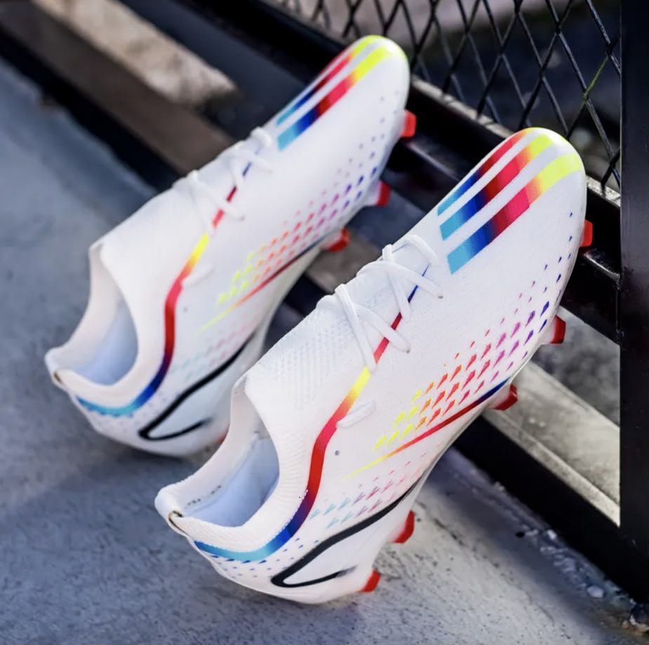 (ابيض في نقط )Adidas X