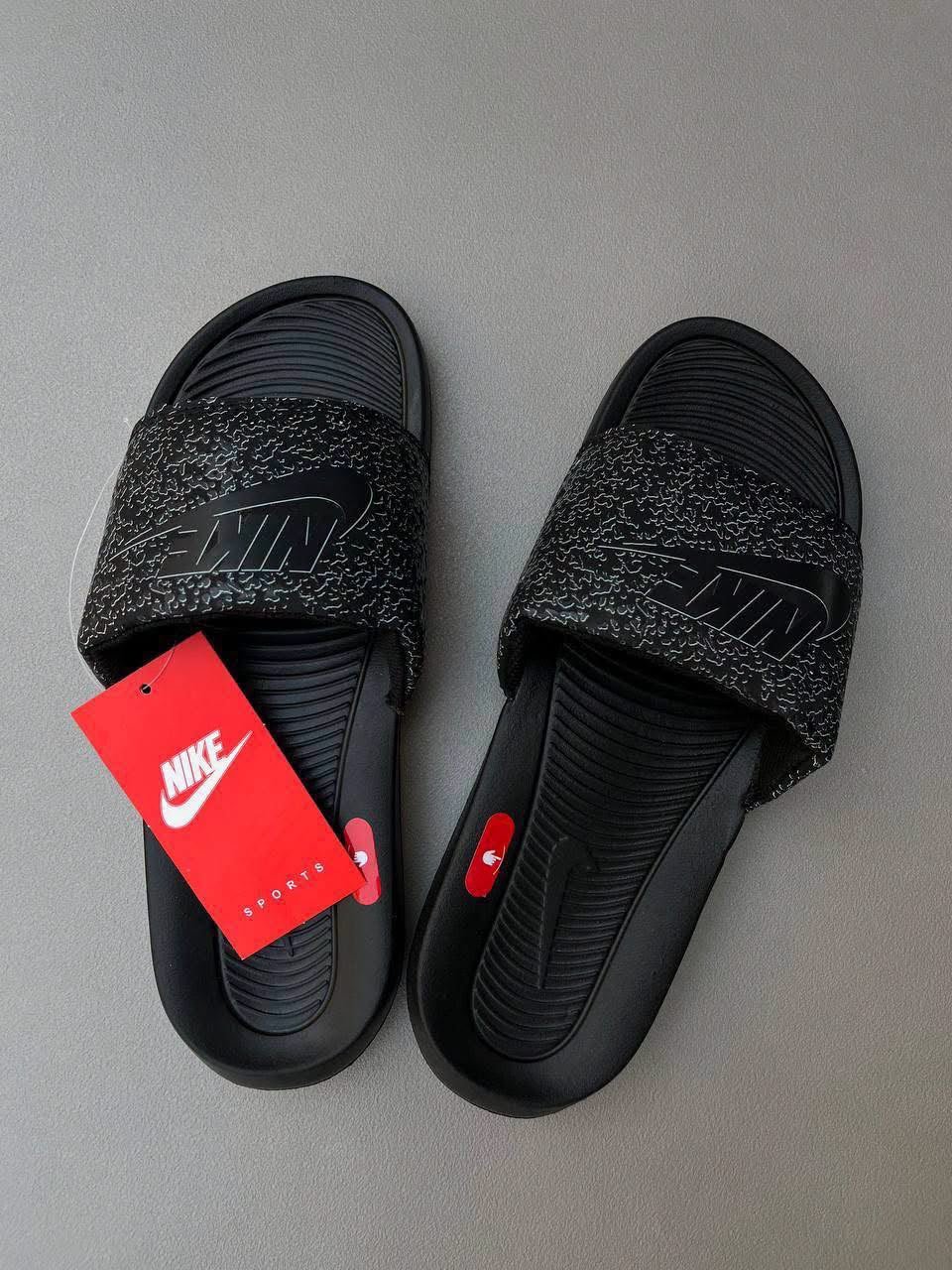 (اسود) Nike Tech