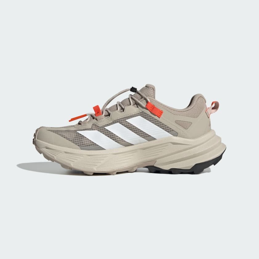 (بيج) Adidas Terrex