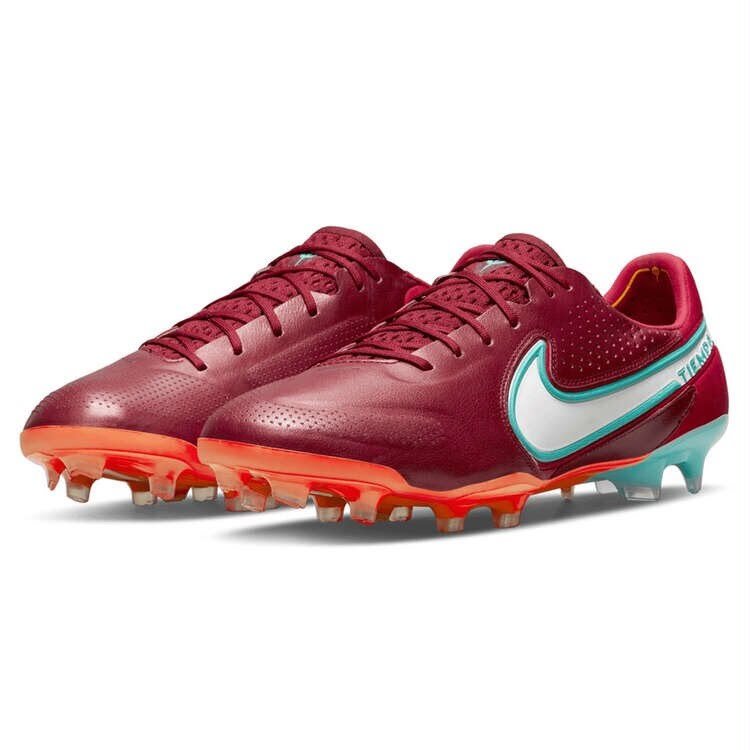 (احمر) Nike Tiempo