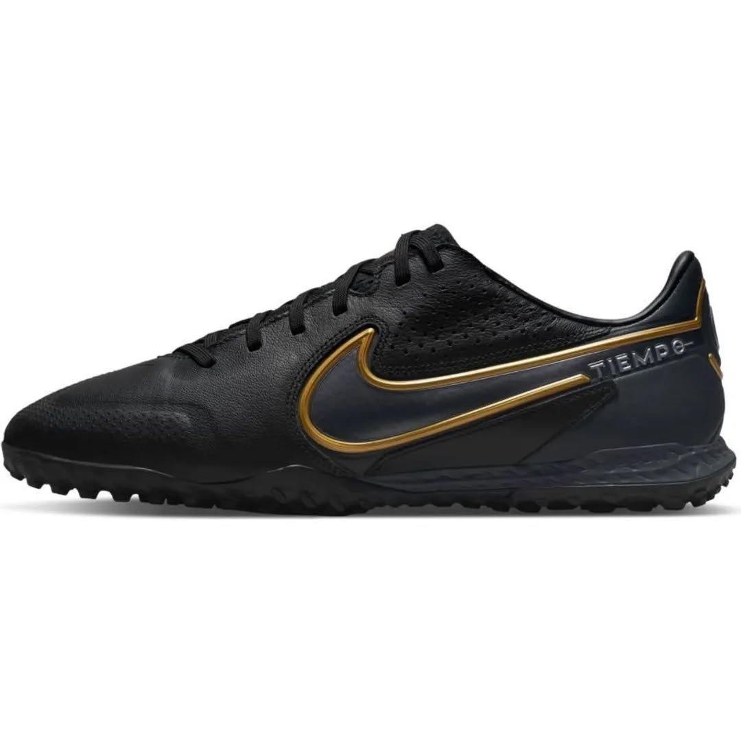 (اسود) Nike Tiempo