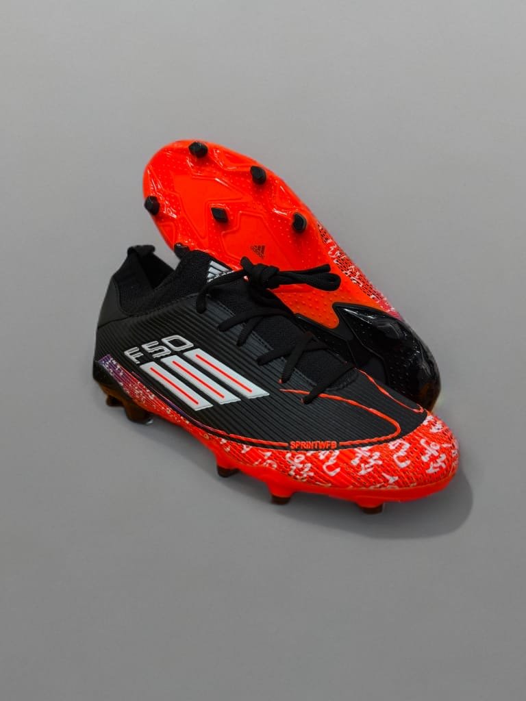 (اسود) Adidas F50